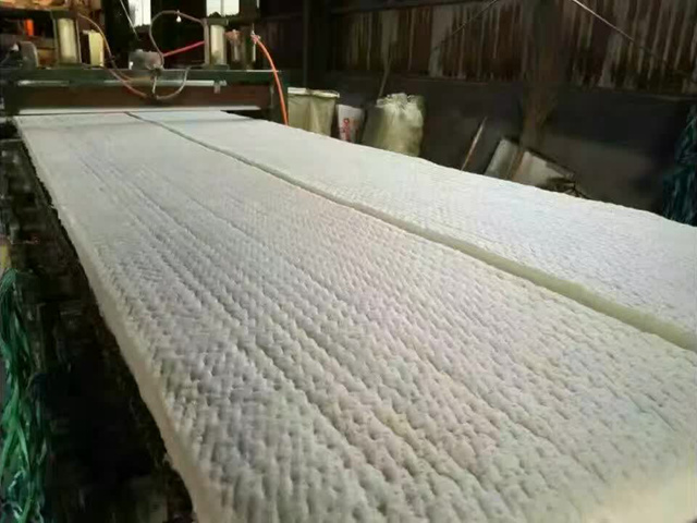 硅酸鋁雙面針刺毯